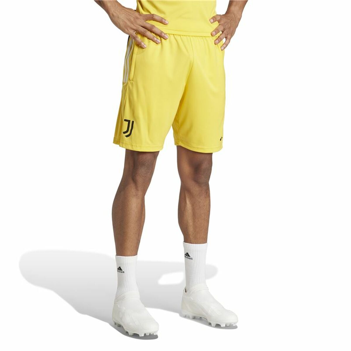 Pantalones cortos deportivos Adidas Juventus amarillos-5