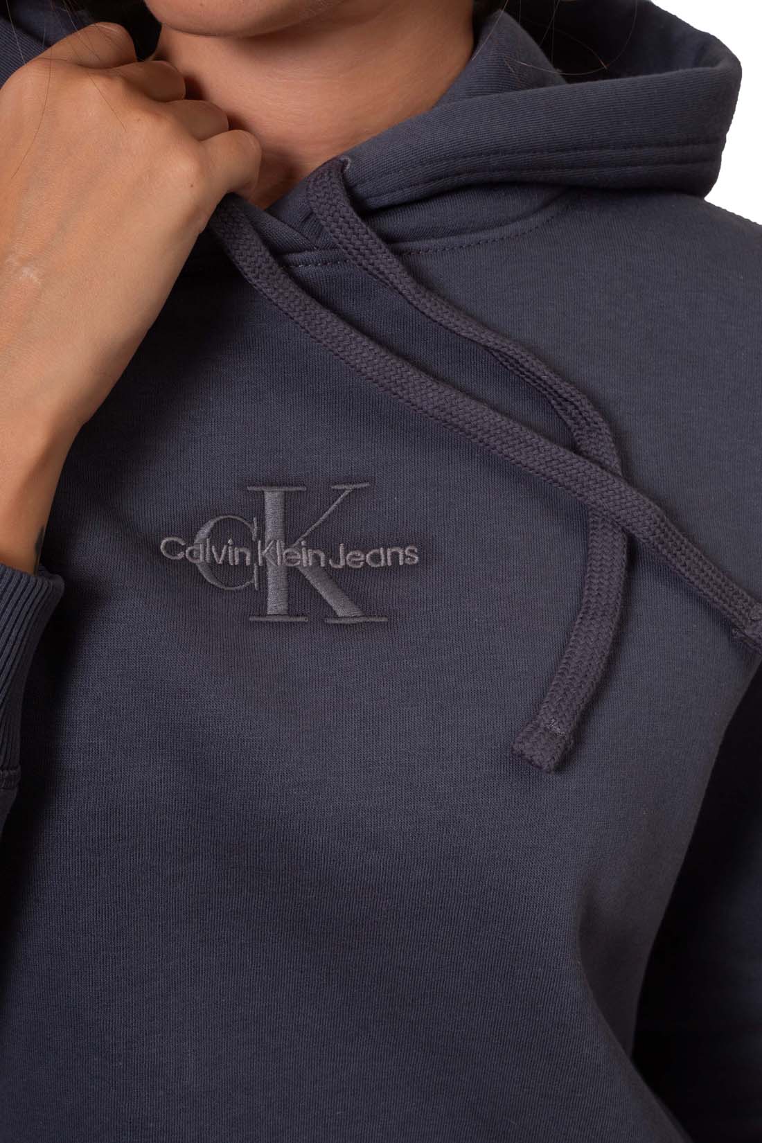 CALVIN KLEIN JEANS - Women's winter logo hoodie  - Size L-32
