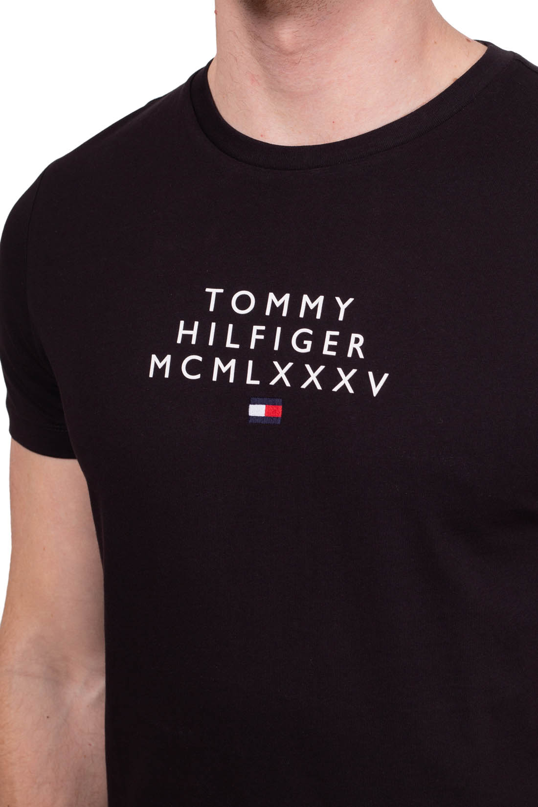 TOMMY HILFIGER - Men's basic logo T-shirt  - Size XXL-0