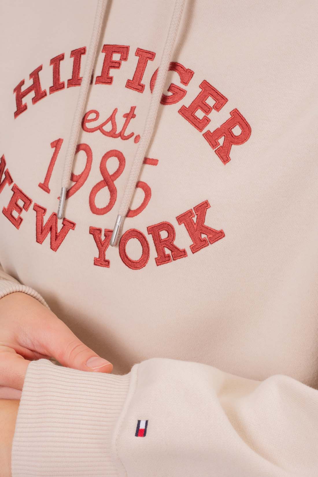 TOMMY HILFIGER - Women's winter hoodie with circular logo-4